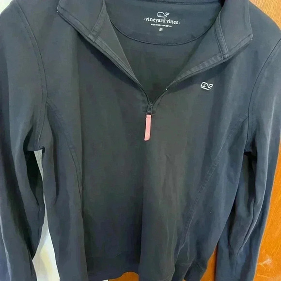 Vineyard Vines Women’s Quarter Zip Pullover Blue with Whale Patch M - Picture 3 of 7